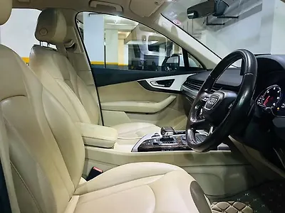 2017 Audi Q7 45 TDI Premium Plus