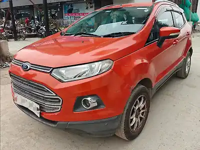 Second Hand फ़ोर्ड ईकोस्पोर्ट ट्रेंड 1.5-लीटर tdci in देहरादून