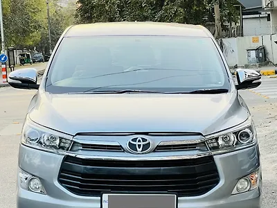 Second Hand Toyota Innova Crysta 2.4 VX 7 STR [2016-2020] in Ahmedabad