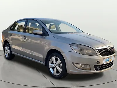 Second Hand Skoda Rapid 1.5 TDI CR Style Plus AT in Jaipur