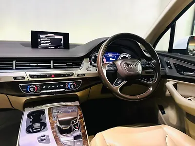2017 Audi Q7 45 TDI Premium Plus