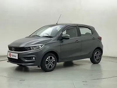 Second Hand Tata Tiago Revotron XZ in Navi Mumbai