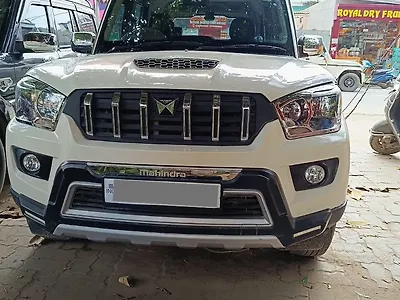 Second Hand Mahindra Scorpio S5 in Patna