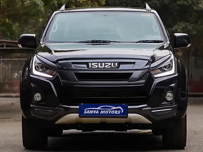 Second Hand Isuzu D-Max V-Cross Z Prestige 4WD Diesel Turbo Automatic [2024-2026] in Delhi