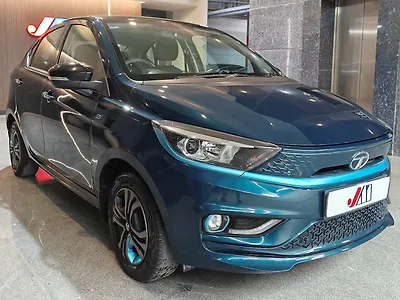 Second Hand Tata Tigor EV XZ Plus in Ahmedabad