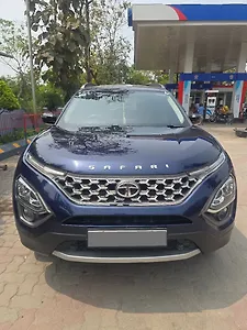 2022 Tata Safari XT 1 2022 Tata Safari XT 1