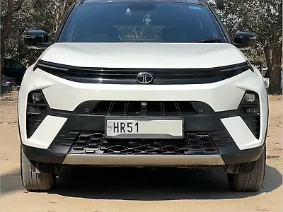 Second Hand Tata Nexon Fearless Plus (S) 1.2 Petrol 6MT Dual Tone [2023-2025] in Delhi