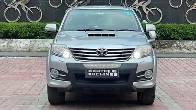 2016 Toyota Fortuner 4x2 AT 1 2016 Toyota Fortuner 4x2 AT 1