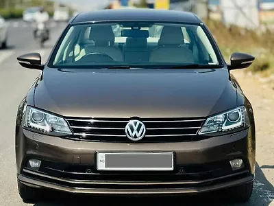 Second Hand Volkswagen Jetta Highline TDI AT in Surat