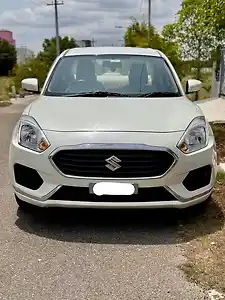 2018 मारुति सुज़ुकी डिज़ायर वीडीआई एएमटी 1 2018 मारुति सुज़ुकी डिज़ायर वीडीआई एएमटी 1