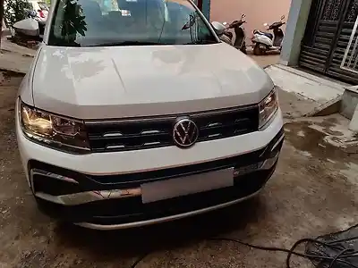 Second Hand फ़ॉक्सवैगन टाइगुन कम्फ़र्टलाइन 1.0 टीएसआई एमटी in रायपुर