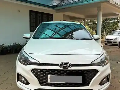 2018 हुंडई एलीट i20 एस्टा 1.4 crdi (o) 1