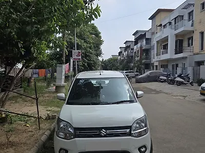 2022 Maruti Suzuki Wagon R VXi 1.0 1 2022 Maruti Suzuki Wagon R VXi 1.0 1