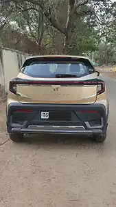 2025 Mahindra XUV 3XO AX5 Petrol 1.2L Turbo Automatic (TC) 1