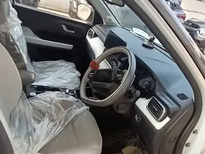 2024 Tata Punch EV Empowered Plus Long Range 3.3 1