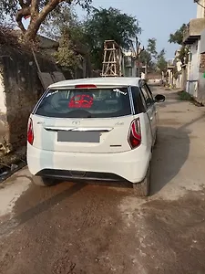 2015 Tata Bolt XMS Petrol 1 2015 Tata Bolt XMS Petrol 1