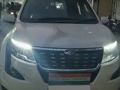 Second Hand महिंद्रा XUV500 w7 in गया