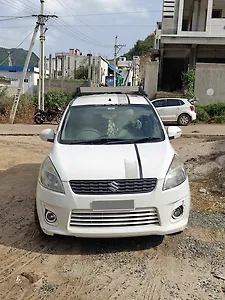 2013 Maruti Suzuki Ertiga VDi 1 2013 Maruti Suzuki Ertiga VDi 1
