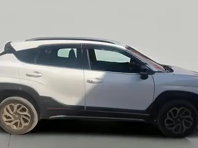 2024 Maruti Suzuki Fronx Alpha Petrol 1.0L Turbo Manual Dual Tone 1