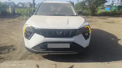 2024 महिंद्रा XUV 3XO AX5 Petrol 1.2L Turbo Manual 1 2024 महिंद्रा XUV 3XO AX5 Petrol 1.2L Turbo Manual 1