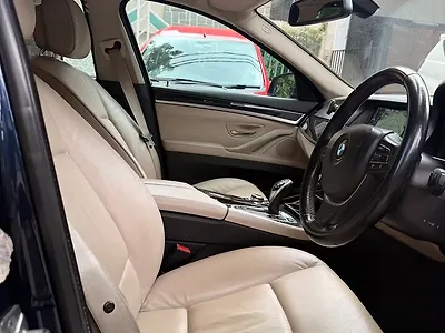2012 BMW 5 Series 530d Sedan