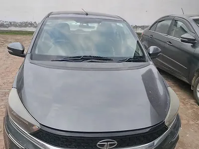 2020 Tata Tiago Revotron XT [2016-2019] 1