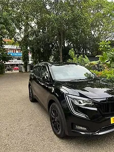 2024 Mahindra XUV700 AX7 Luxury Pack 2WD Diesel 2.2L Turbo Automatic 6 STR Dual Tone 1 2024 Mahindra XUV700 AX7 Luxury Pack 2WD Diesel 2.2L Turbo Automatic 6 STR Dual Tone 1