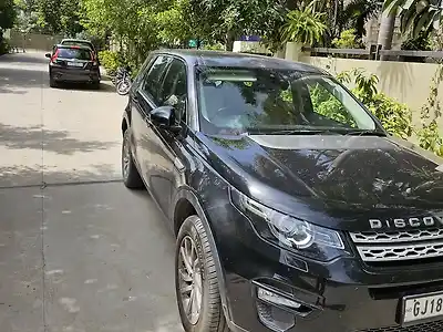 Second Hand लैंड रोवर डिस्कवरी स्पोर्ट प्योर in गांधीनगर
