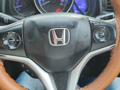 2018 Honda WR-V VX MT Diesel 1