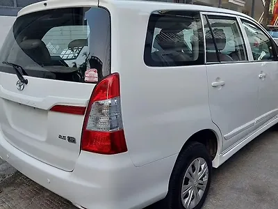 Second Hand Toyota Innova 2.5 G 7 STR BS-IV in Kottayam