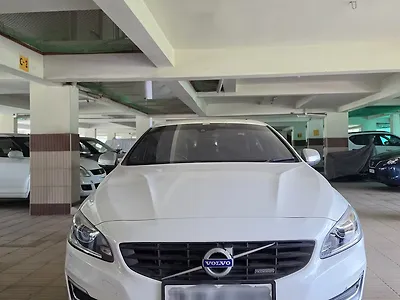 2016 Volvo S60 D4 R 1