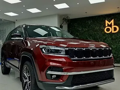 2022 Jeep Meridian Limited (O) 4X4 AT