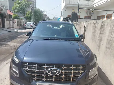 2021 Hyundai Venue S 1.2 Petrol 1