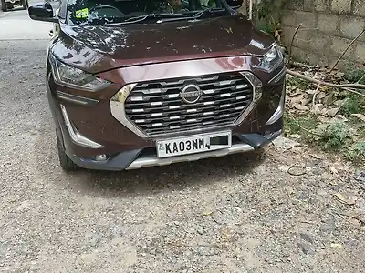 2022 निसान मैग्नाइट xv टर्बो सीवीटी ड्युअल टोन [2020] 1
