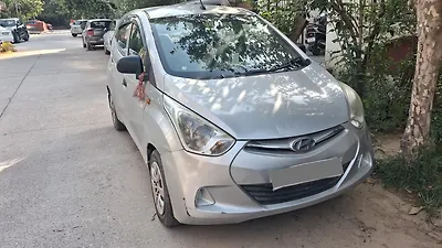 2013 Hyundai Eon Magna + 1 2013 Hyundai Eon Magna + 1