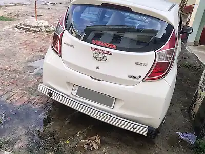 2013 हुंडई ईऑन एरा + 1