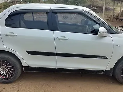 Second Hand Maruti Suzuki Swift DZire VXI in Raichur