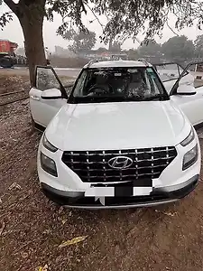 2020 हुंडई वेन्यू s 1.2 पेट्रोल 1