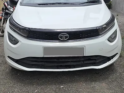 2020 Tata Altroz XZ Urban Petrol 1