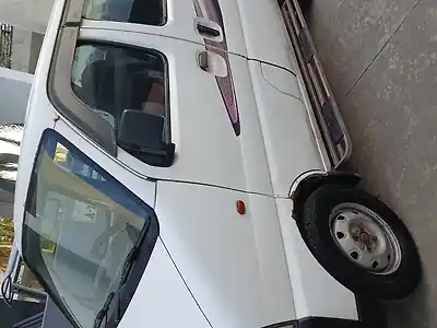 2016 मारुति सुज़ुकी ईको 5 str a/c+htr सीएनजी के साथ [2017-2019] 1