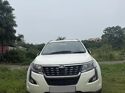 2019 Mahindra XUV500 W9 [2018-2020] 1