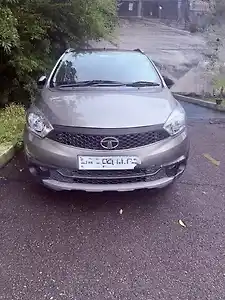 2019 टाटा टियागो एनआरजी एएमटी 1 2019 टाटा टियागो एनआरजी एएमटी 1