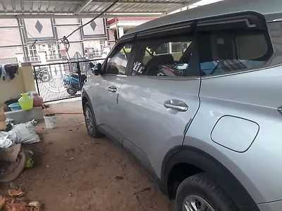 2023 Kia Carens Premium 1.5 Petrol 7 STR