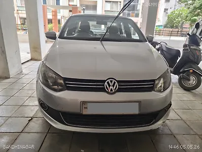 Second Hand Volkswagen Vento Highline Diesel in Gandhinagar Second Hand Volkswagen Vento Highline Diesel in Gandhinagar