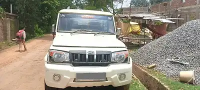 2013 Mahindra Bolero SLE BS IV 1