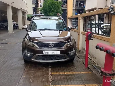 2017 Tata Hexa XT 4x2 7 STR 1