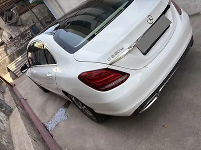 2016 Mercedes-Benz 200 Diesel 1 2016 Mercedes-Benz 200 Diesel 1