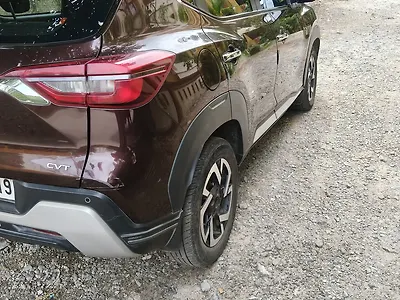 2022 Nissan Magnite XV Turbo CVT Dual Tone