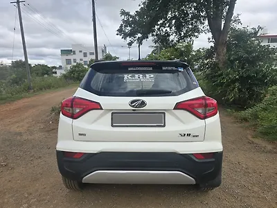 2022 Mahindra XUV300 W8 (O) 1.2 Petrol AMT