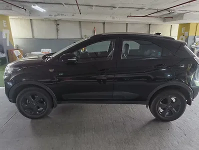 2022 Tata Nexon EV XZ Plus LUX Dark Edition 1 2022 Tata Nexon EV XZ Plus LUX Dark Edition 1